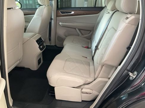 Used 2026 Volkswagen Atlas SE FWD image 20