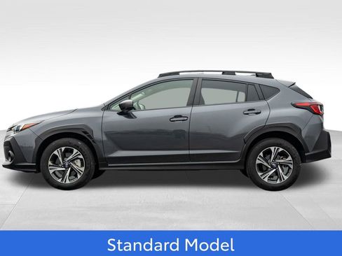 Used 2024 Subaru Crosstrek 2.0i Premium w/ Popular Package #3 image 4