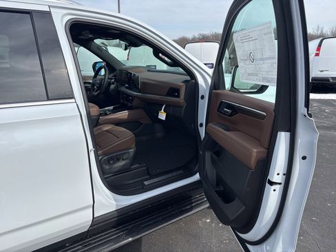 New 2026 Chevrolet Tahoe High Country w/ Sun And Tow Package image 53