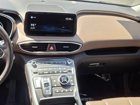 Used 2021 Hyundai Santa Fe Limited AWD/4WD image 17