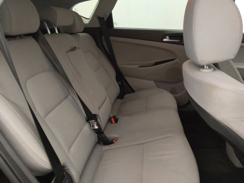 Used 2021 Hyundai Tucson SE w/ Cargo Package FWD image 19