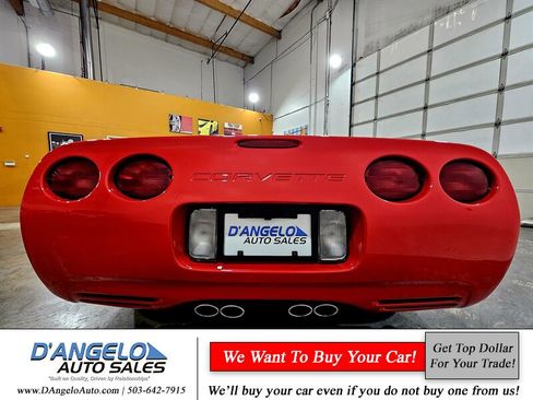 Used 2003 Chevrolet Corvette Coupe w/ Preferred Equipment Group image 7