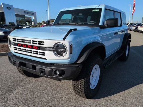 New 2025 Ford Bronco Heritage Edition image 8