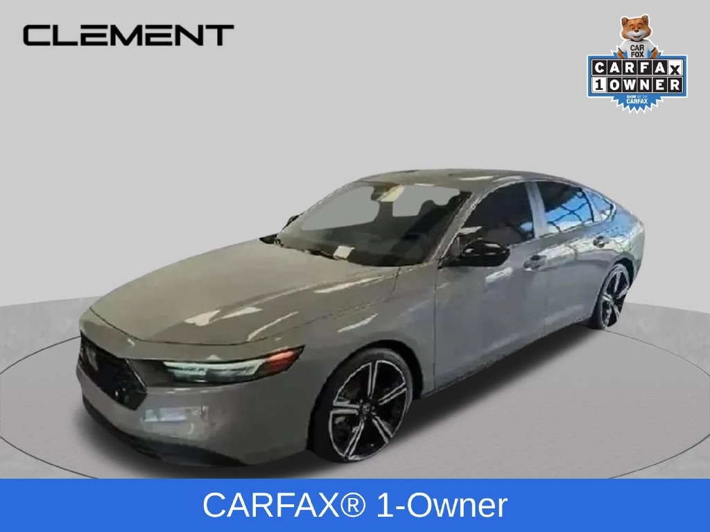 Used 2023 Honda Accord Sport image 2