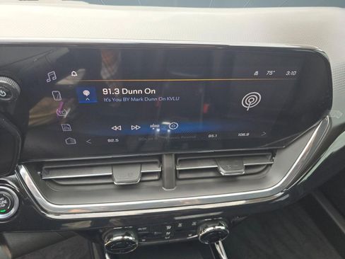 Used 2021 Chevrolet Silverado 1500 RST image 21