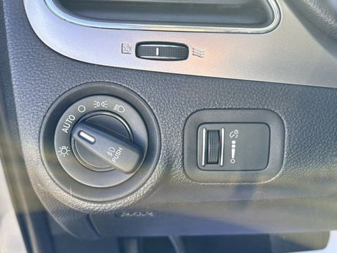 Used 2018 Dodge Journey Crossroad image 24