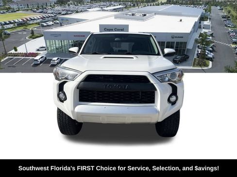 Used 2019 Toyota 4Runner TRD Off-Road AWD/4WD image 2