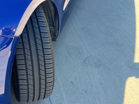 Used 2016 Ford Mustang Premium image 9