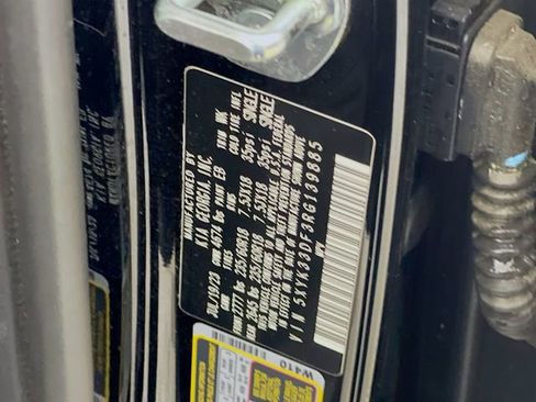 Used 2024 Kia Sportage EX FWD image 32