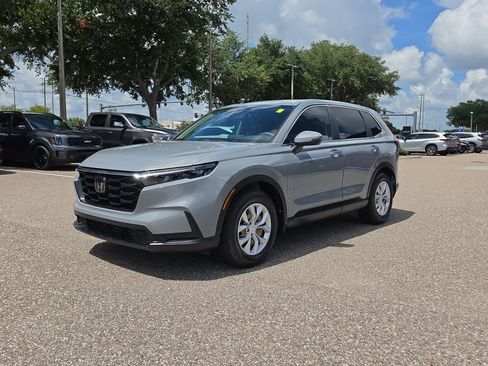 Used 2023 Honda CR-V LX image 4