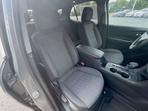 Used 2024 Chevrolet Equinox LT w/ LPO, Floor Liner Package FWD image 27