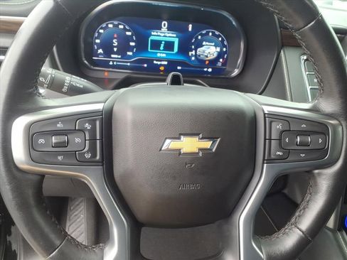 Used 2024 Chevrolet Tahoe Premier w/ Advanced Technology Package image 33