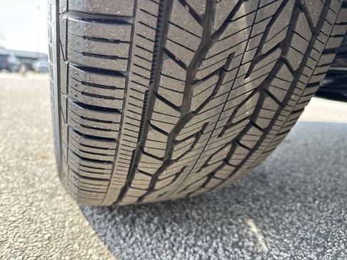 New 2026 GMC Acadia Denali w/ Super Cruise Package image 12