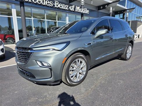 Used 2023 Buick Enclave Premium w/ Experience Buick Package image 2