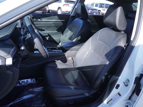 Certified 2023 Nissan Altima 2.5 SL image 14