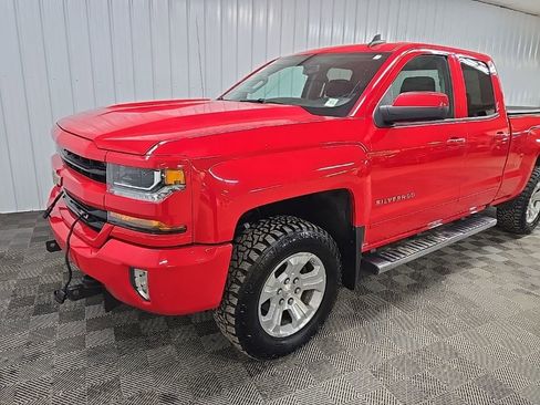 Used 2018 Chevrolet Silverado 1500 LT w/ All Star Edition image 8