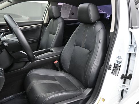 Used 2019 Honda Civic EX-L image 15