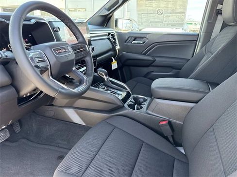 New 2026 GMC Canyon Elevation image 12