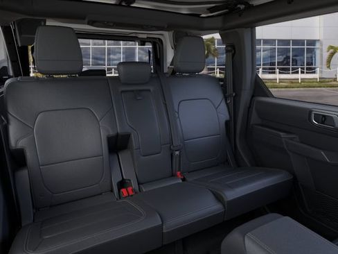New 2026 Ford Bronco Badlands AWD/4WD image 33
