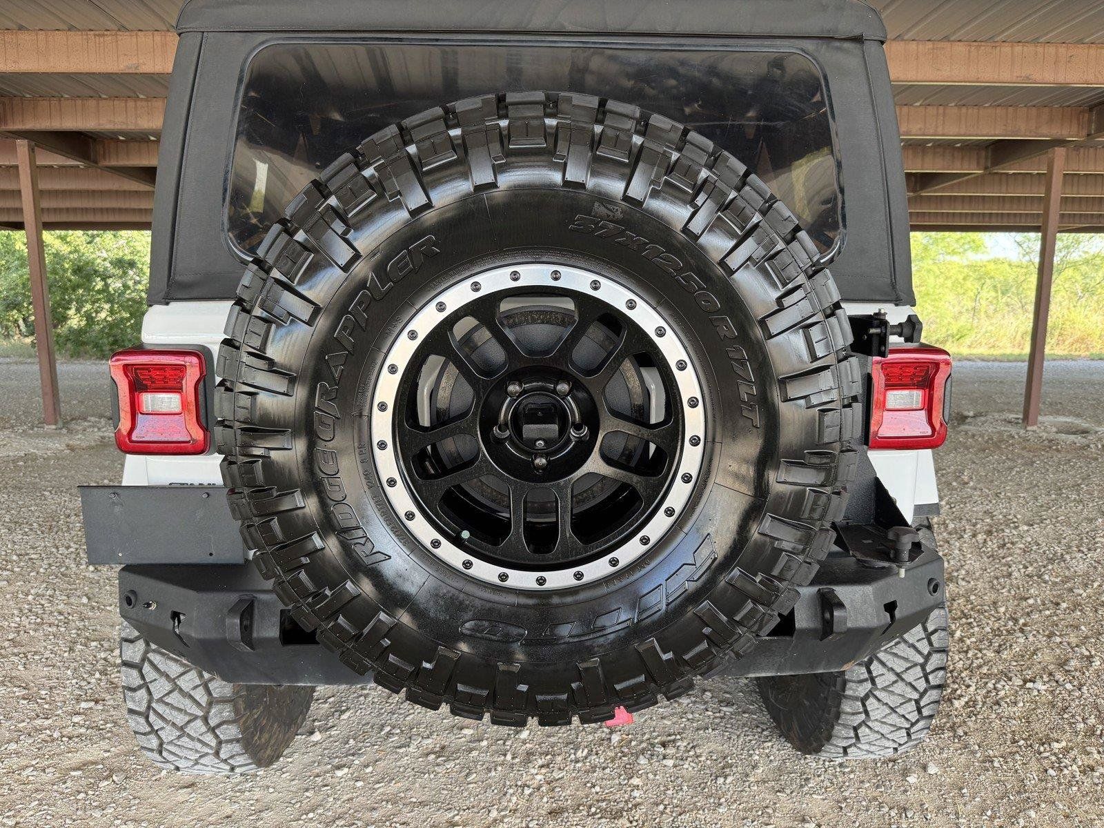 Used 2021 Jeep Wrangler Unlimited Rubicon AWD/4WD image 48