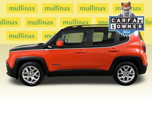 Used 2015 Jeep Renegade Latitude image 11