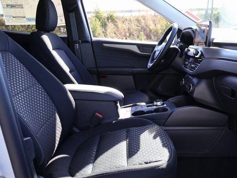 New 2026 Ford Escape Active w/ Cold Weather Package image 9