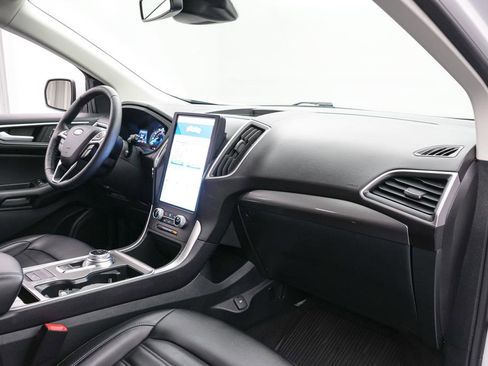 Certified 2024 Ford Edge SEL w/ Convenience Package image 22