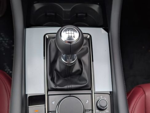 New 2026 MAZDA MAZDA3 2.5 S Hatchback w/ Premium Pkg FWD image 22