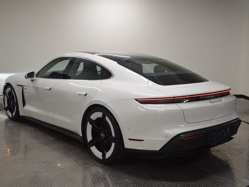 Used 2025 Porsche Taycan 4S AWD/4WD image 3