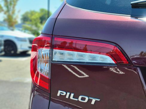 Used 2021 Honda Pilot EX-L image 10