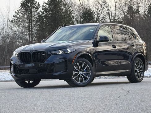 New 2026 BMW X5 M60i image 1
