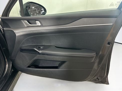 Used 2025 Kia K5 LXS image 30