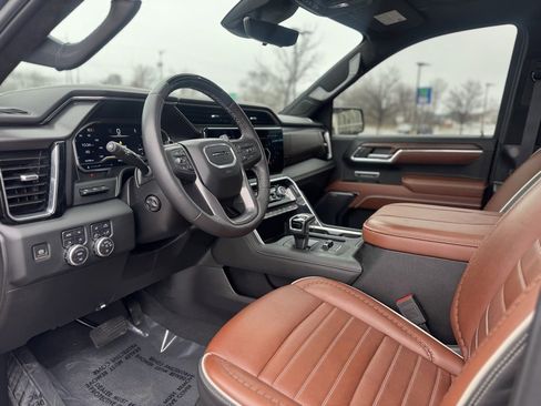 Used 2024 GMC Sierra 1500 Denali Ultimate image 14