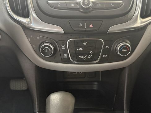 Used 2024 Chevrolet Equinox LS w/ LS Convenience Package image 22