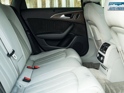 Used 2018 Audi S6 Prestige w/ Prestige Package image 25