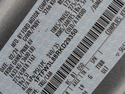 Used 2024 Ford F150 XLT w/ Tow/Haul Package image 34