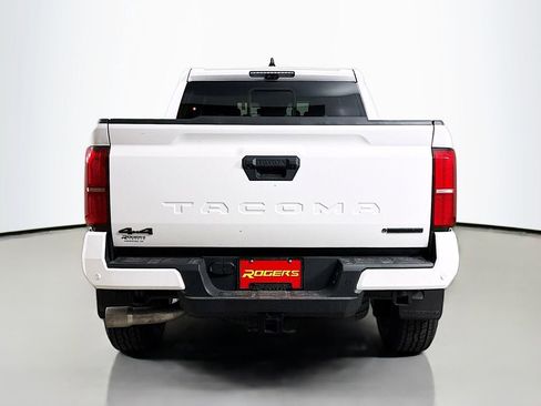 New 2026 Toyota Tacoma TRD Off-Road w/ TRD Off Road Premium Package AWD/4WD image 7