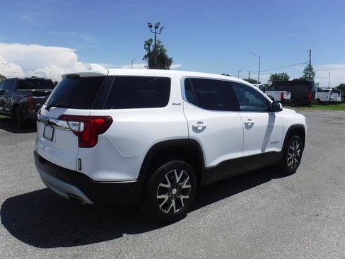 Used 2022 GMC Acadia SLE w/ LPO, Floor Liner Package FWD image 2