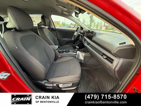 New 2026 Kia K4 FWD image 31