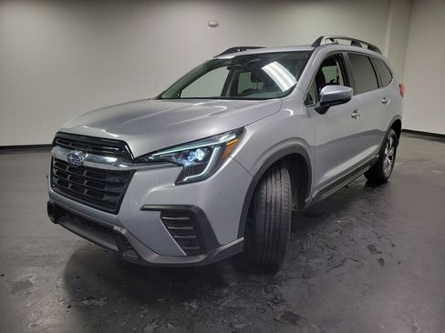Used 2025 Subaru Ascent Premium AWD/4WD image 4