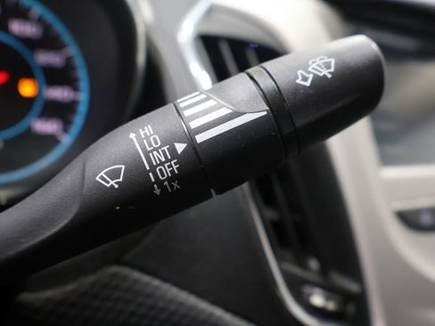 Used 2016 Chevrolet Cruze LS image 32