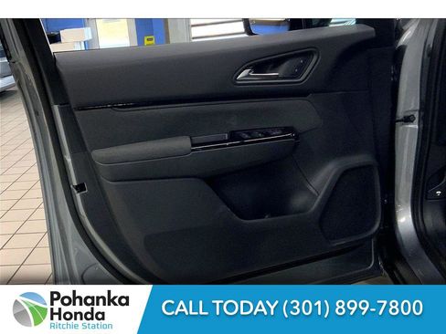 New 2025 Honda Prologue EX image 13