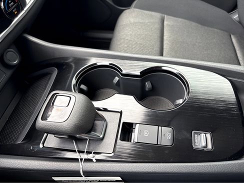 New 2026 Nissan Rogue SV image 10