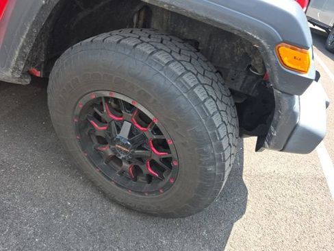 Used 2019 Jeep Wrangler Unlimited Sport S AWD/4WD image 4
