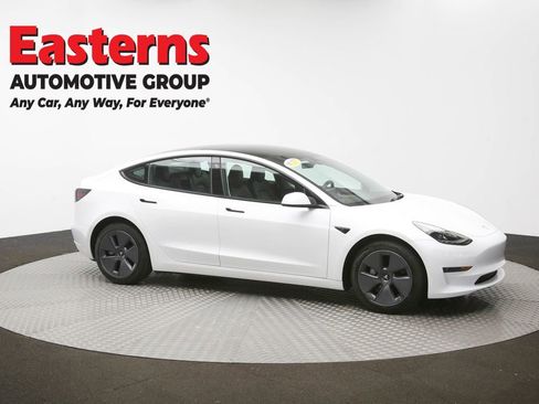 Used 2023 Tesla Model 3 Standard Range image 46