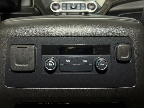 Used 2019 Chevrolet Tahoe LT AWD/4WD image 24