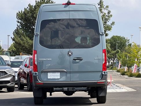Used 2024 Mercedes-Benz Sprinter 144 Cargo image 4