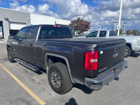 Used 2016 GMC Sierra 1500 SLE w/ SLE Value Package AWD/4WD image 3