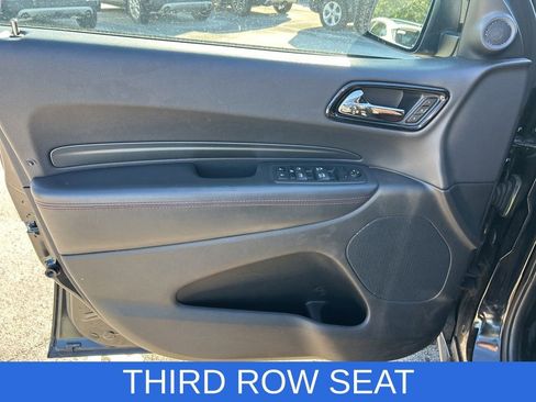 Used 2023 Dodge Durango GT image 11