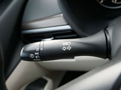 Used 2024 Nissan Altima 2.5 SV image 25